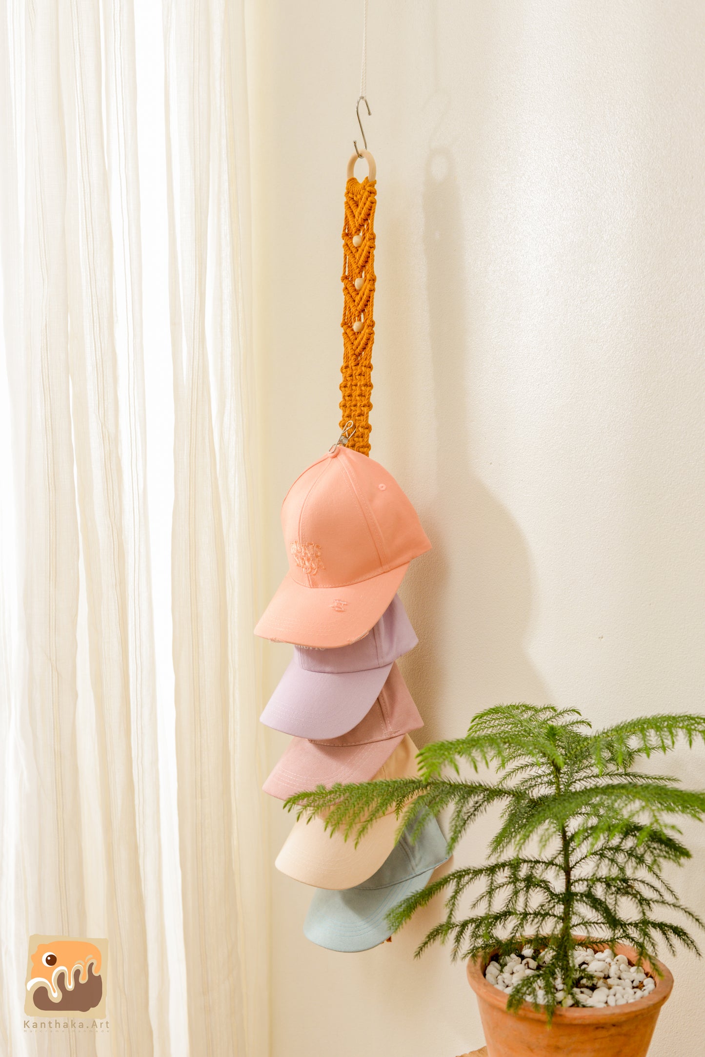 Macrame hat rack 02