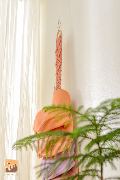 Macrame hat rack 03