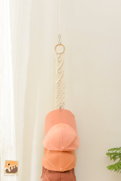 Macrame hat rack 04